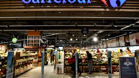 Carrefour RETRAGE un sortiment de brânză, posibil contaminat cu E.coli. Ce trebuie să știe clienții care au consumat produsul respectiv