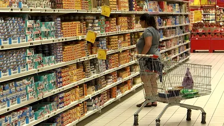 Motivul real pentru care ungurii trec granița pentru a-și face CUMPĂRĂTURILE din supermarketurile din România