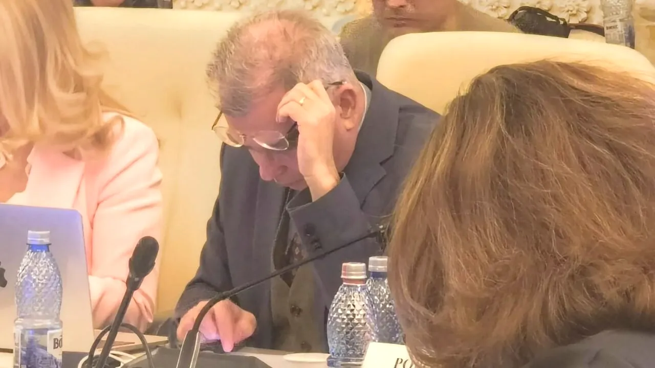 Economistul AUR, Petrişor Peiu, spune că au crescut cheltuielile lui Nicuşor Dan: 