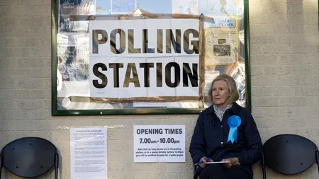 Oficiali europeni pregătesc măsuri de urgență pentru eventualitatea ieșirii Marii Britanii din UE