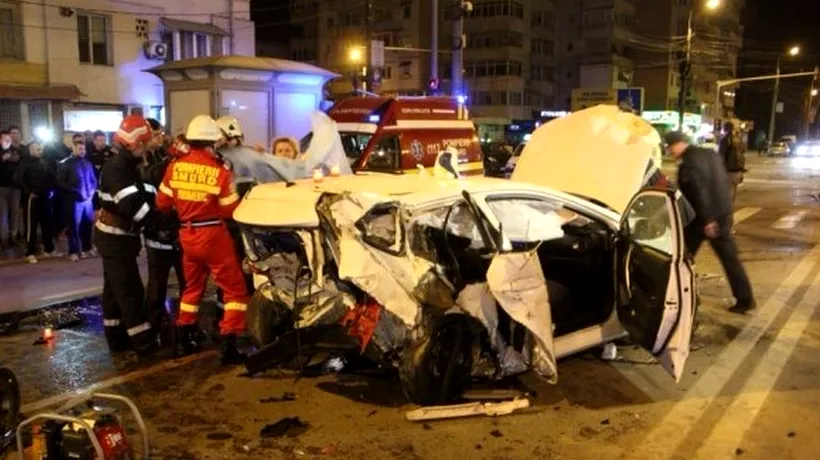 Un avocat băut care conducea cu 155 km/h în Iași a provocat un accident cu un mort și 4 răniți