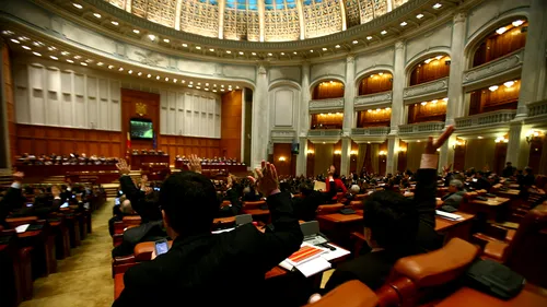 Guvernul a convocat ședința CSAT pentru RECTIFICAREA BUGETARĂ. Viorica Dăncilă NU a semnat solicitarea de convocare în regim de urgență