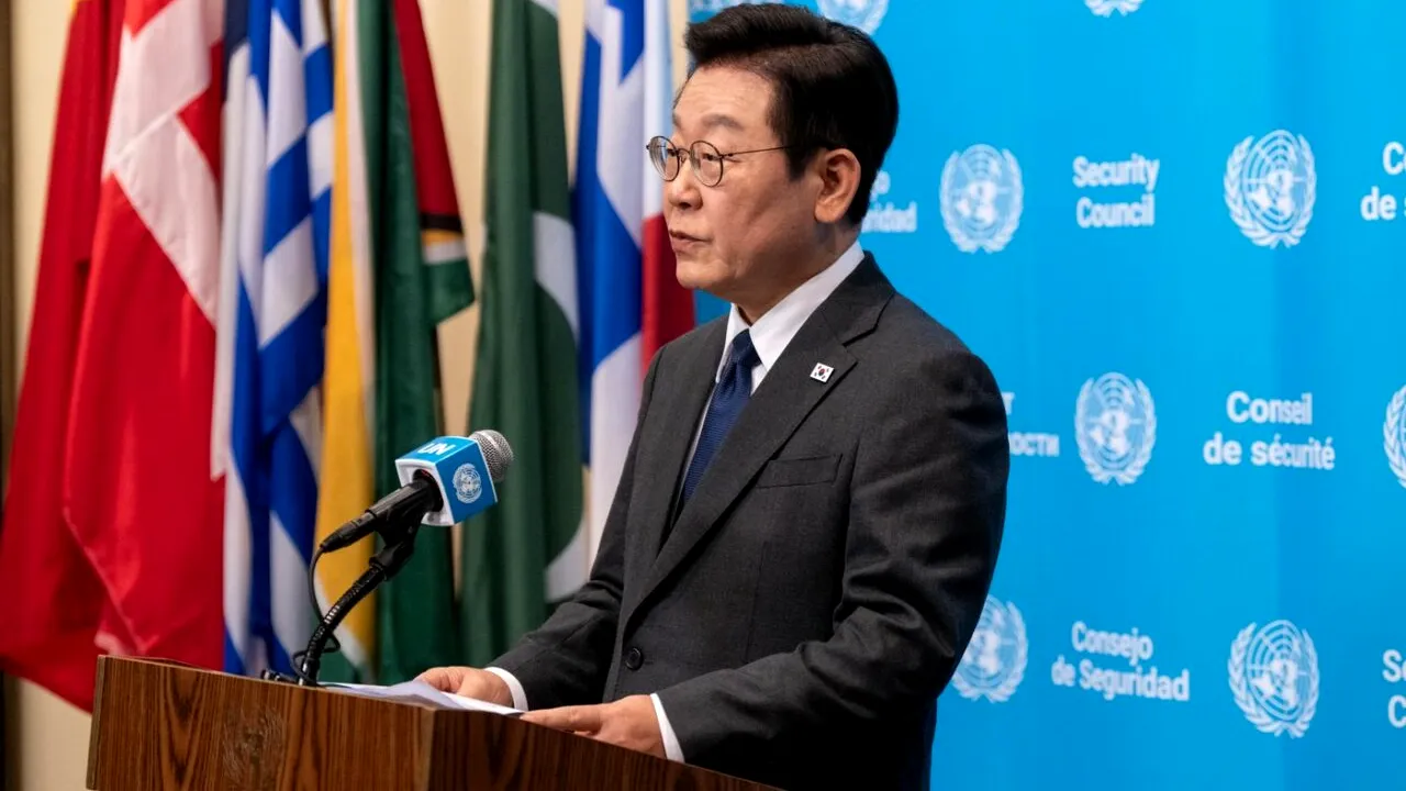 Lee Jae-Myung s-a întâlnit cu Scott Bessent la New York/ COREEA DE SUD și SUA depun eforturi pentru stabilirea unui acord comercial benefic