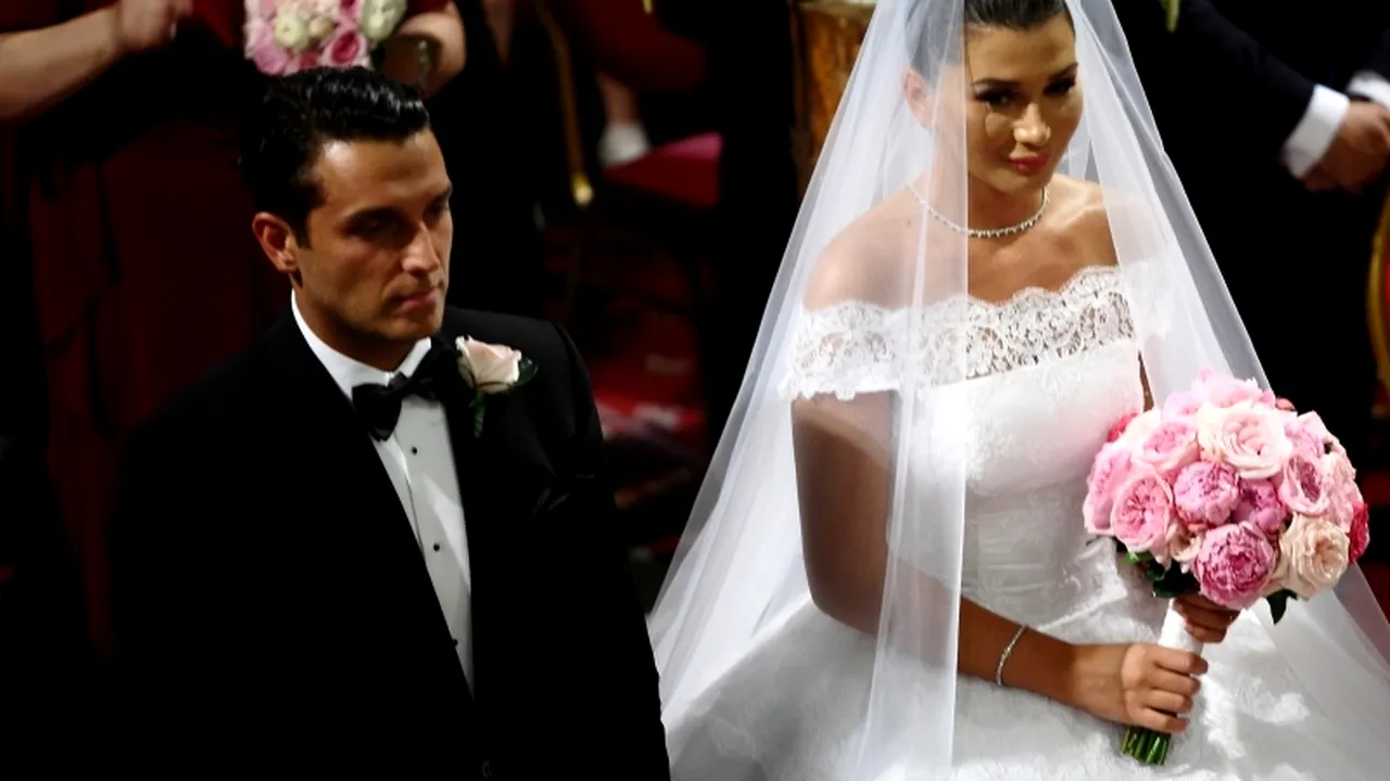 NUNTĂ ELENA BĂSESCU. Imagini în premieră de la nunta fiicei lui Traian Băsescu. GALERIE FOTO