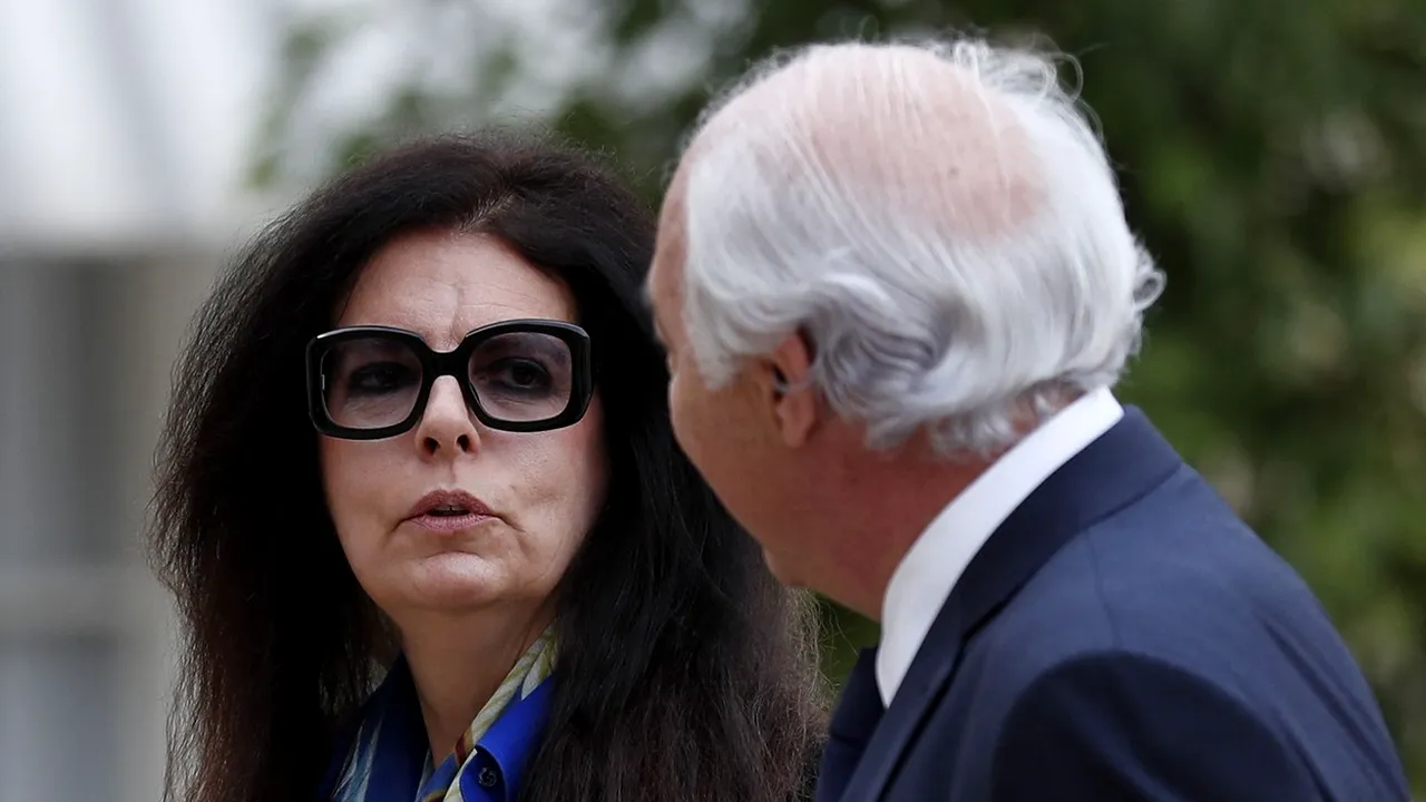 Moștenitoarea L'Oréal, Françoise Bettencourt Meyers, a devenit PRIMA femeie care a strâns o avere de 100 de miliarde de dolari