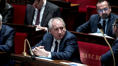 Guvernul Franței se angajează într-o cursă a reînarmării/ Reprezentantul OPOZIȚIEI critică inițiativele lui Macron