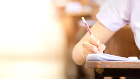 Simulare Evaluare Națională 2021 | Trei elevi, eliminaţi pentru tentativă de fraudă. Prezenţa a fost de 90,5%