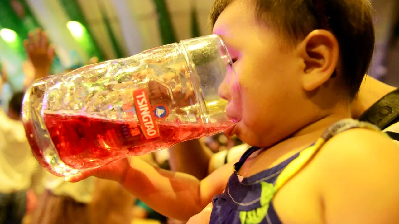 Trei copii din Vaslui au ajuns la spital în comă alcoolică, după ce au fost la colindat