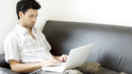 CLASAMENT. Cât timp petrec europenii pe internet