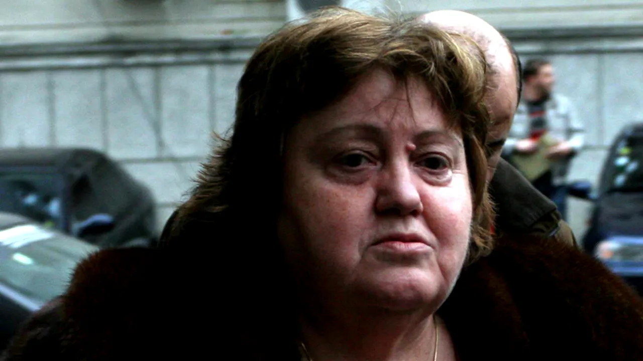 CAZUL ADRIAN NĂSTASE. IRINA JIANU, ridicată dintr-un imobil din județul Bacău, după ce fusese dată în urmărire
