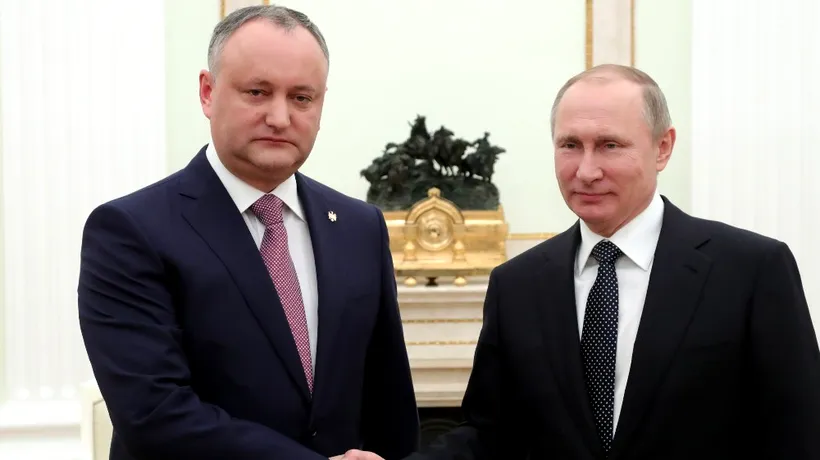 Igor Dodon, umăr la umăr cu Putin la manifestațiile de la Moscova dedicate Zilei Victoriei