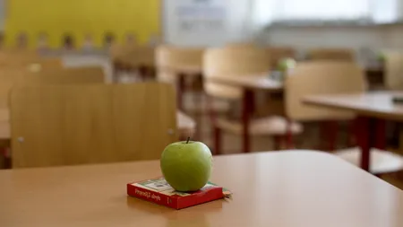 Alertă la Ministerul Educației. Peste 7.000 de elevi stau acasă din cauza coronavirusului