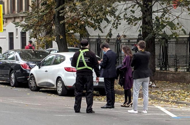 Ce a făcut Nicușor Dan chiar înainte să devină oficial primarul Bucureștiului: Și-a parcat mașina și... - FOTO