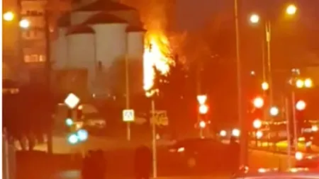 VIDEO| Incendiu puternic la biserica de la Doamna Ghica