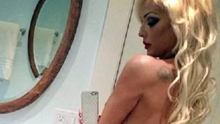 O româncă a ajuns vedetă în străinătate, deoarece are un fund mai mare decât Kim Kardashian