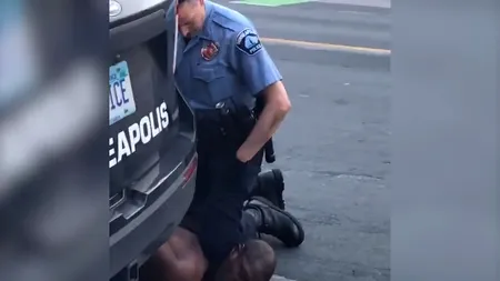 Cazul George Floyd. Procurorii vor 30 de ani de închisoare pentru polițistul Derek Chauvin (VIDEO)