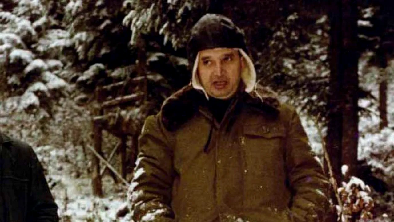 CEAUȘESCU și REGELE MIHAI, în topul personalităților preferate de români din ultimii 100 de ani: Studiul arată PUTEREA MITURILOR istorice
