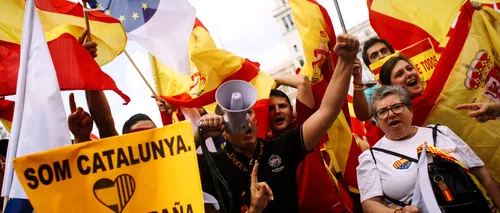 Guvernul Spaniei preia controlul în Catalonia. 30.000 de polițiști, mobilizați în regiune
