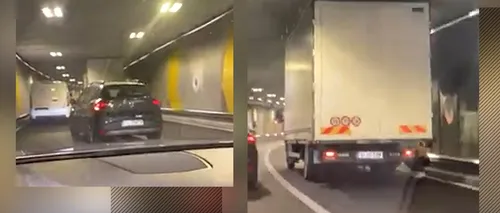 VIDEO - Pasajul Unirii din Capitală, blocat din nou. Un camion care a depășit limita de înălțime a rămas înțepenit