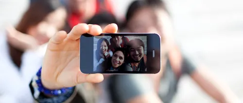 De ce se încumetă tinerii să facă selfie-uri în locuri periculoase? Explicația psihologilor