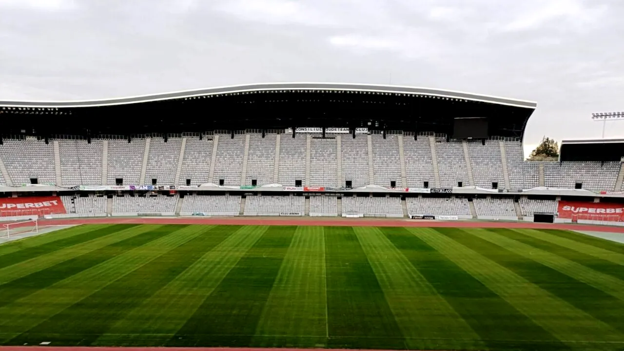 Reguli noi pe stadionul unde se organizează Untold: „Cine strică gazonul, să îl înlocuiască”