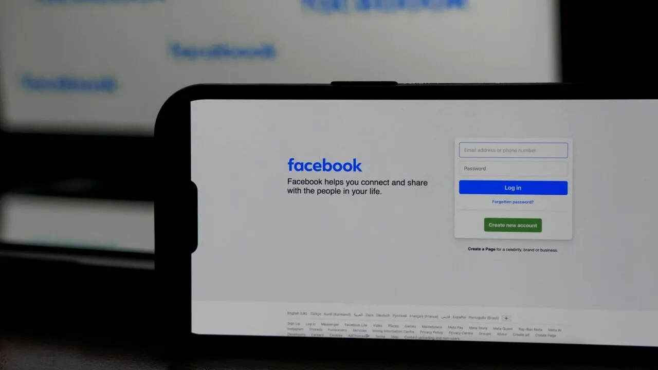 Compania Meta, amendată în Turcia pentru că a refuzat să RESTRICȚIONEZE conținutul de pe Facebook și Instagram