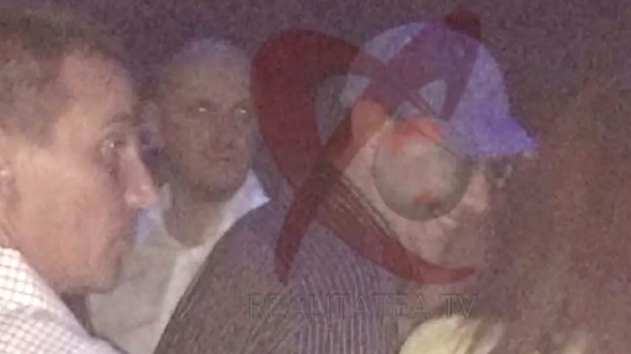 Realitatea TV: Victor Ponta în vacanță în Dubai, împreună cu Sebastian Ghiță