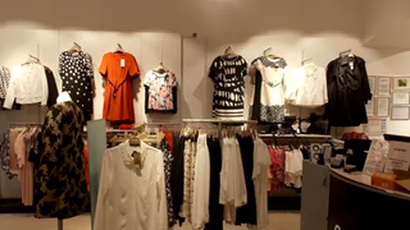 Trei antreprenori din Neamț fac 11 milioane de euro cu un business cu haine de damă: Confecționăm peste 100.000 de articole pe lună
