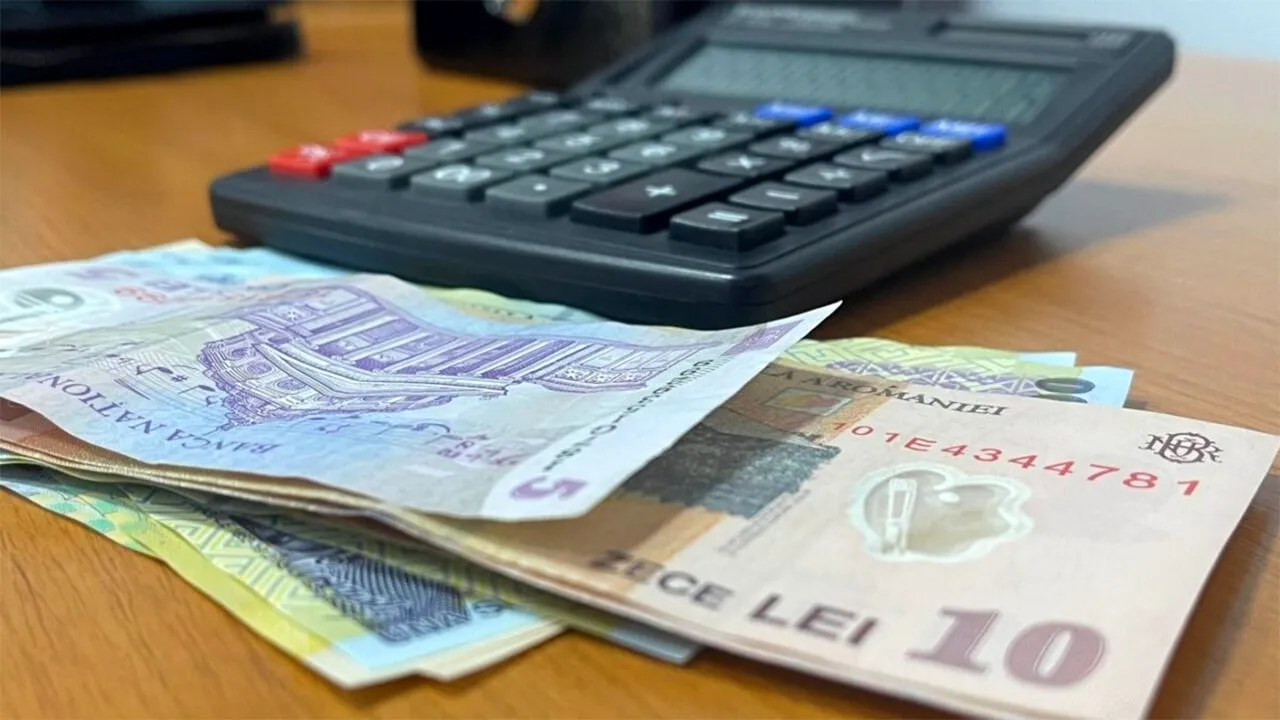 Calcul complet | Câți lei va primi PENSIE un român, dacă s-a pensionat după 30 de ani de muncă