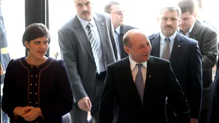 Traian Băsescu mărturisește că regretă „spectacolul cătușelor” al lui Kovesi și spune că acesta a discreditat lupta anticorupție