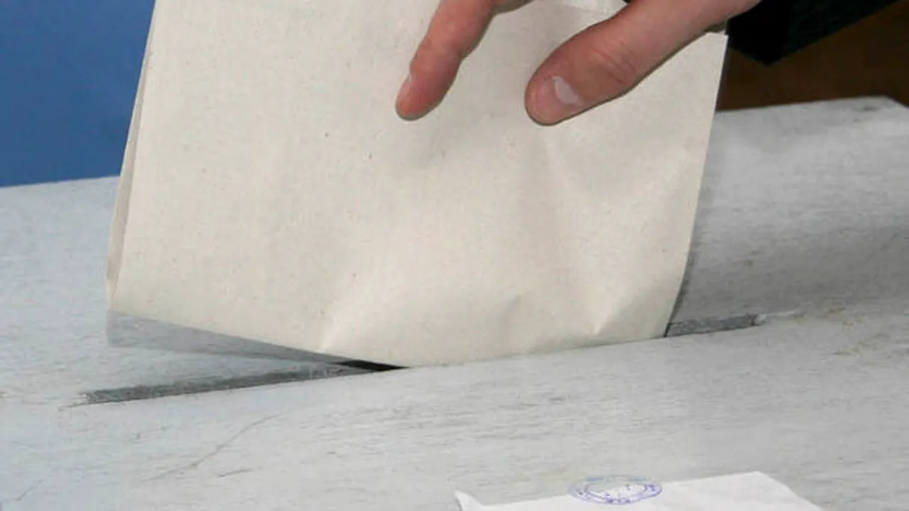 Urna mobilă, nu numai pentru „persoane netransportabile”. Hotărârea Biroului Electoral Central