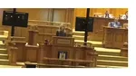 Scandal în plenul Camerei Deputaţilor pe legea care amână evaluarea şi admiterea la liceu în 2027. PNL acuză PSD că le-a furat proiectul