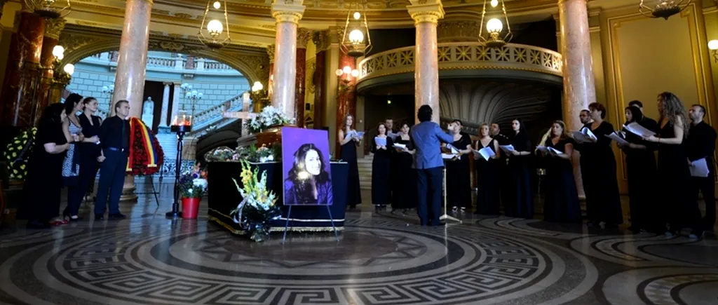 Angela Gheorghiu i-a adus un ultim omagiu Mihaelei Ursuleasa, cu un concert al corului Accoustic