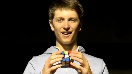 Campionatul mondial de Cub Rubik 2015 a fost câștigat de un australian