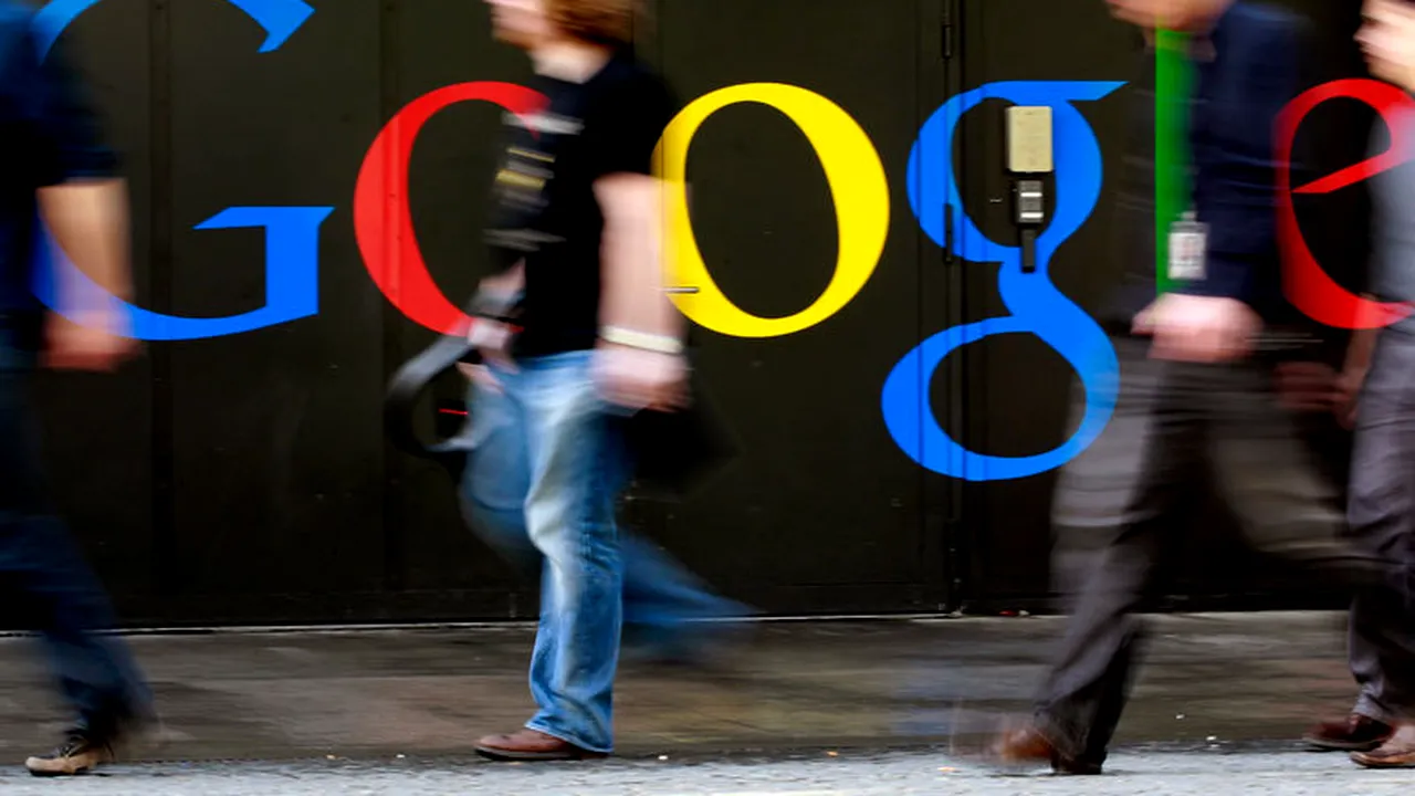 GOOGLE va emite CĂRȚI DE CREDIT.  