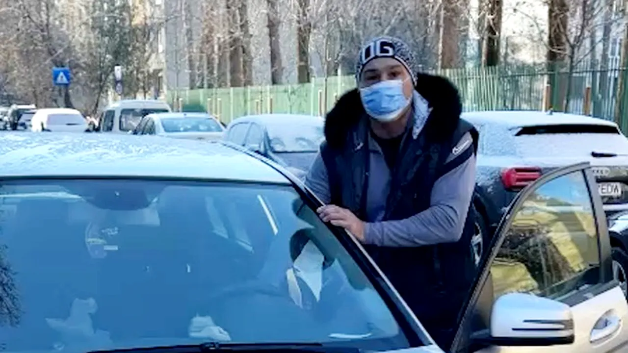 Interlopul care a încercat să omoare cu mașina un bebeluș a fost condamnat la 5 ani de închisoare. Procurorii i-au confiscat și mașina de lux