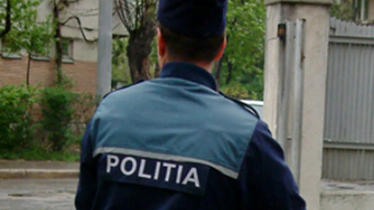 Crimă oribilă la Severin. Și-a înjunghiat fiul și l-a lăsat să agonizeze până a murit!