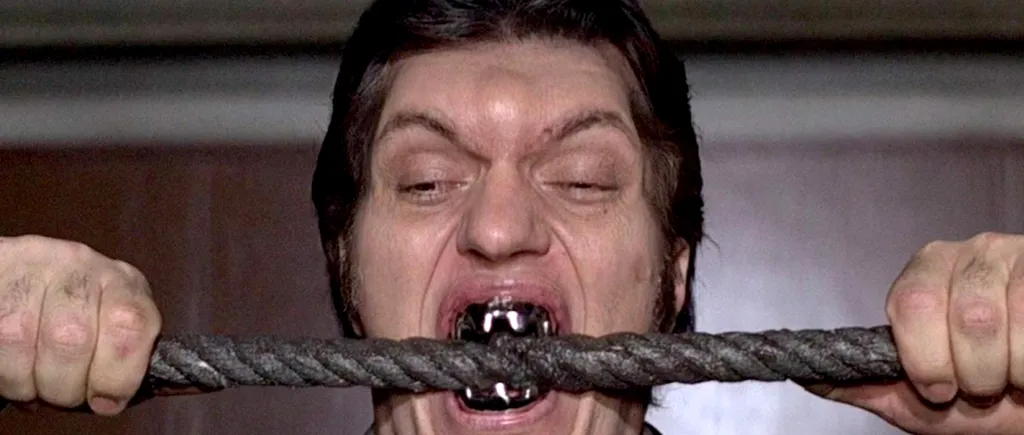 Actorul Richard Kiel, faimos pentru rolul negativ din James Bond, a murit la vârsta de 74 de ani
