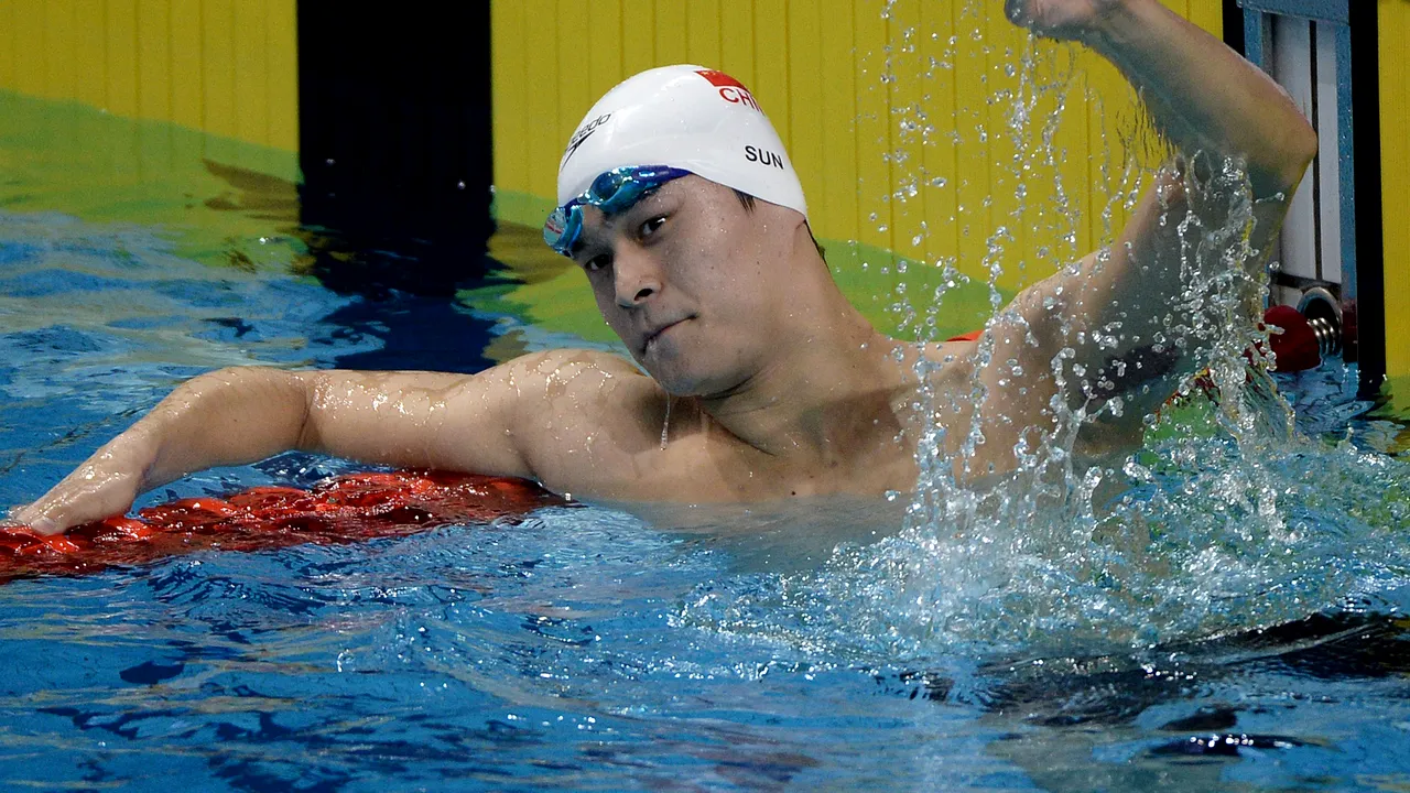Sun Yang, dublu campion olimpic, a suferit un accident ușor în timp ce conducea fără permis