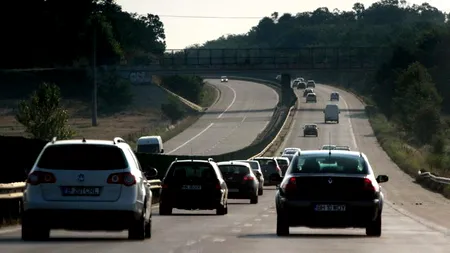 Taxele pentru permisul de conducere și certificatul de înmatriculare vor putea fi plătite online