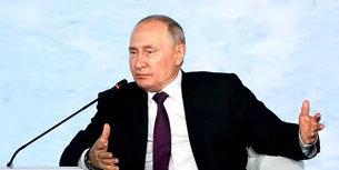 Vladimir Putin vrea ”ARMELE VIITORULUI” și acuză SUA: ”Ce se întâmplă cu Donald Trump este o persecuție din motive politice”