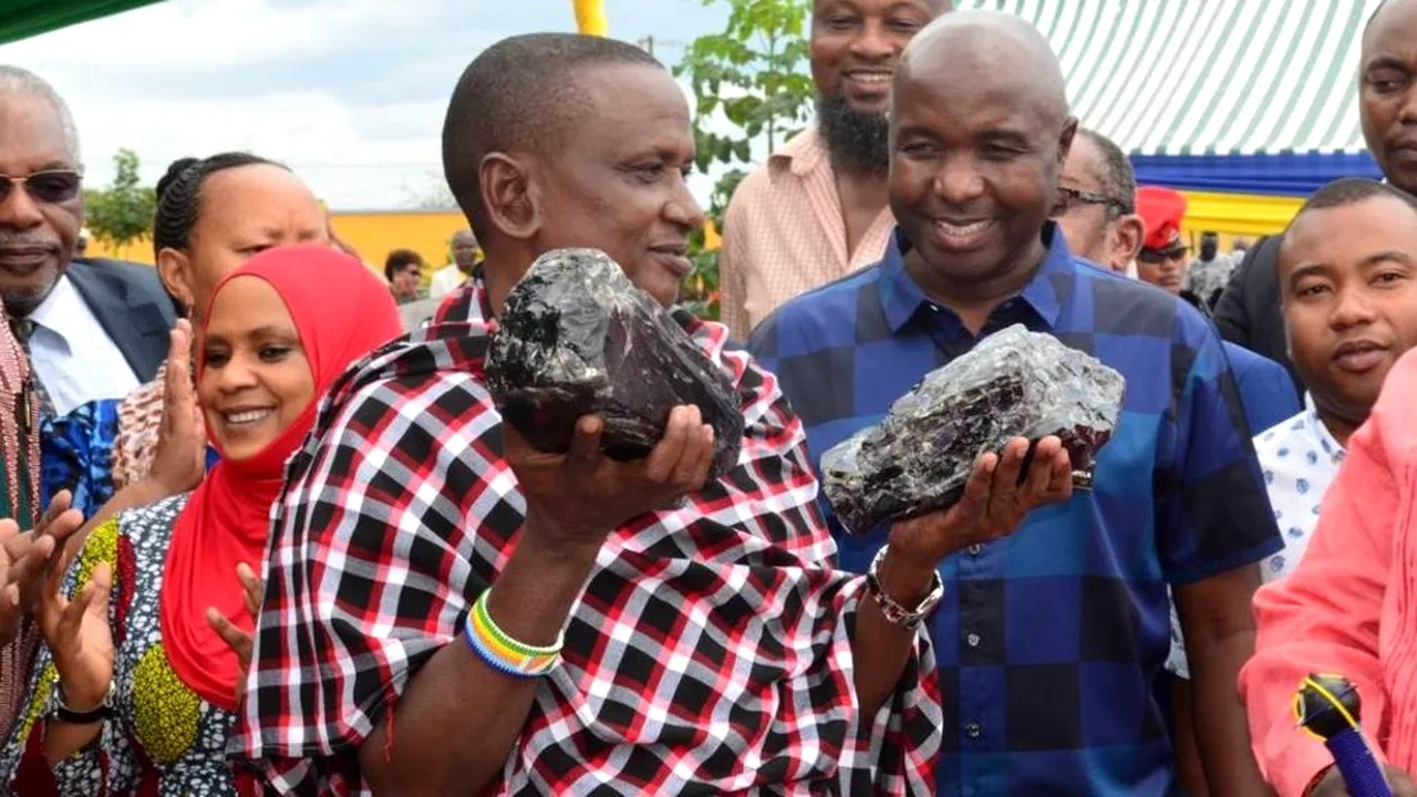 LOVITURĂ. Un miner din Tanzania a devenit milionar peste noapte. Ce descoperire uluitoare a făcut