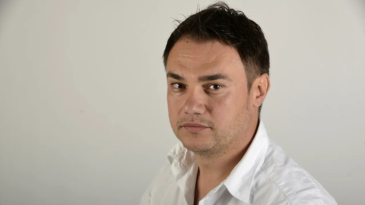 Un tânăr din Pitești povestește cum Rompetrol l-a făcut milionar fără să lucreze nicio zi ca angajat