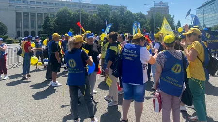 VIDEO | România, în zodia PROTESTELOR. Angajații din sănătate ies în stradă. Revendicări și restricții în trafic