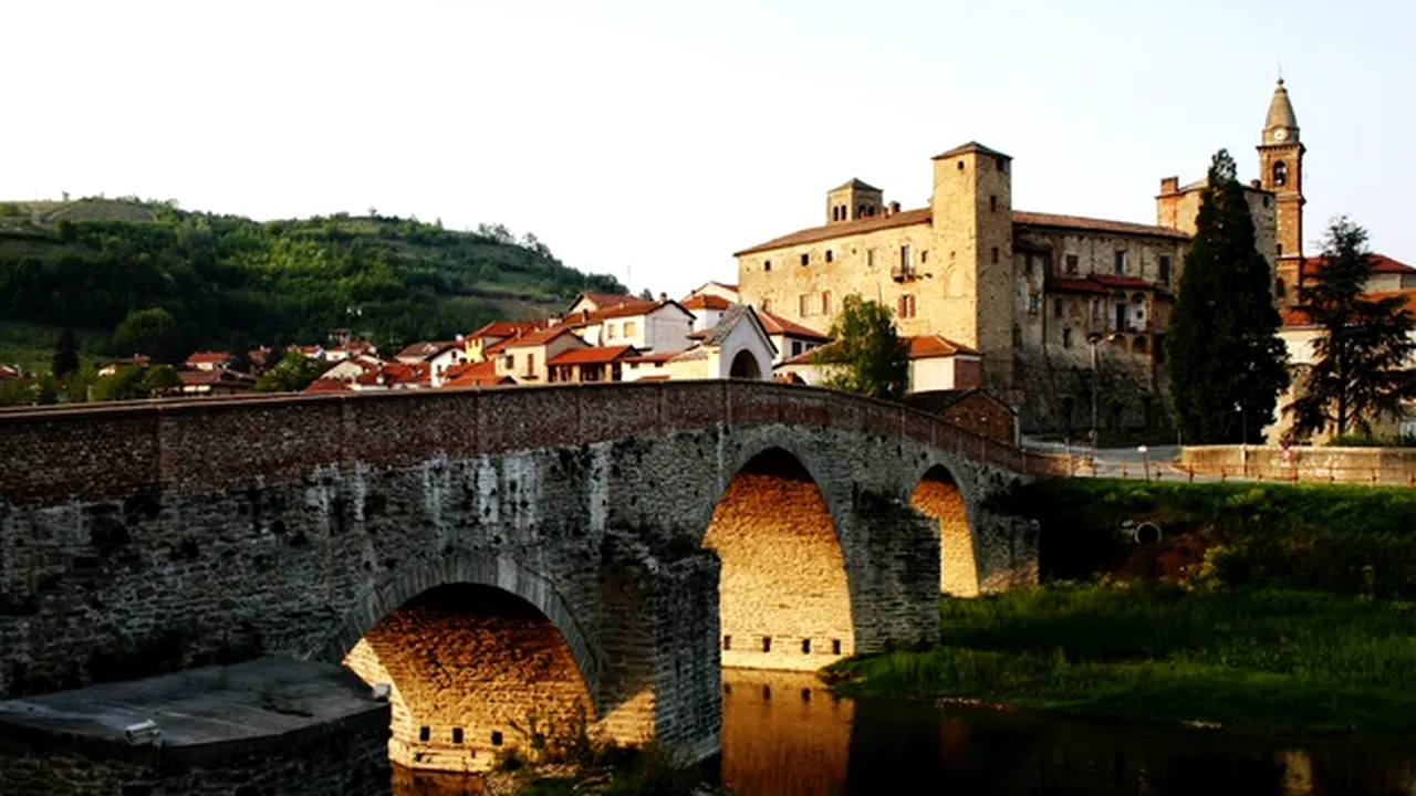 Primarul care oferă 2.000 de euro oricui vrea să se mute în satul său: Viața e simplă, aerul curat și mâncarea sănătoasă