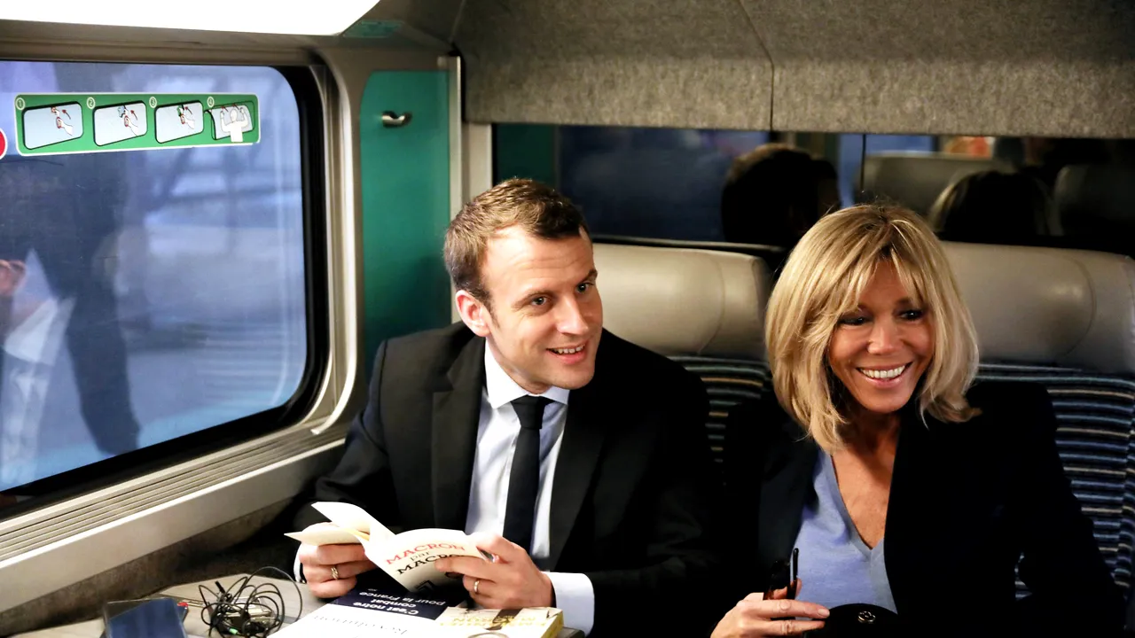 Cum au aflat părinții lui Macron că fiul lor adolescent are o relație cu profesoara sa. Prima înregistrare VIDEO în care apar cei doi