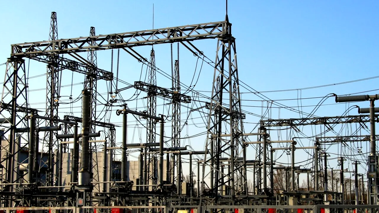 Rusia a lansat noi ATACURI asupra infrastructurii energetice din Ucraina