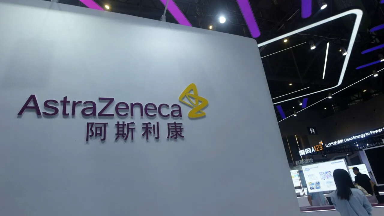 AstraZeneca, afectată puternic de arestarea președintelui filialei din CHINA /Anchetele vizează FRAUDE cu asigurări medicale și importuri ilegale