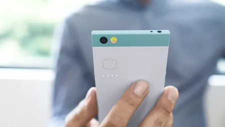 Telefonul care concurează cu iPhone și Samsung. Este primul din istorie care nu rămâne niciodată fără spațiu de stocare