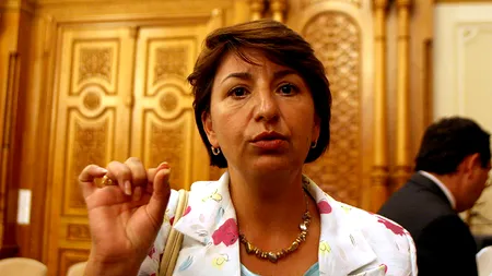 Sulfina Barbu: Eugen Nicolăescu se comportă ca un caniche care latră la cei care-l supără pe stăpân